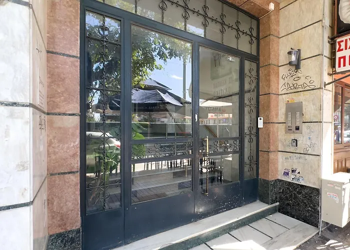 Art & Comfort Apartment In Athens